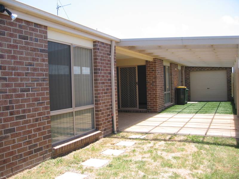 Excellent Family Home Picture 2