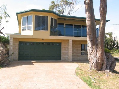 Front Row Seats! Picture