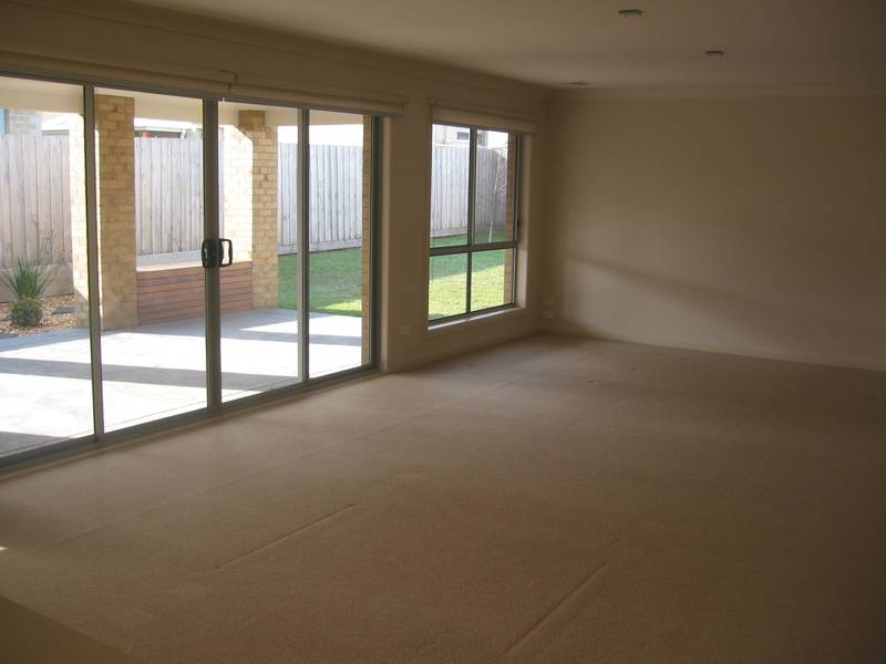 EX-DISPLAY HOME Picture