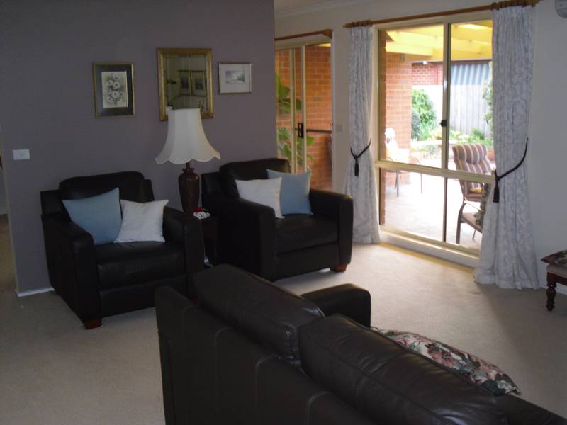 Neat & Tidy Outdoor Living Picture 3