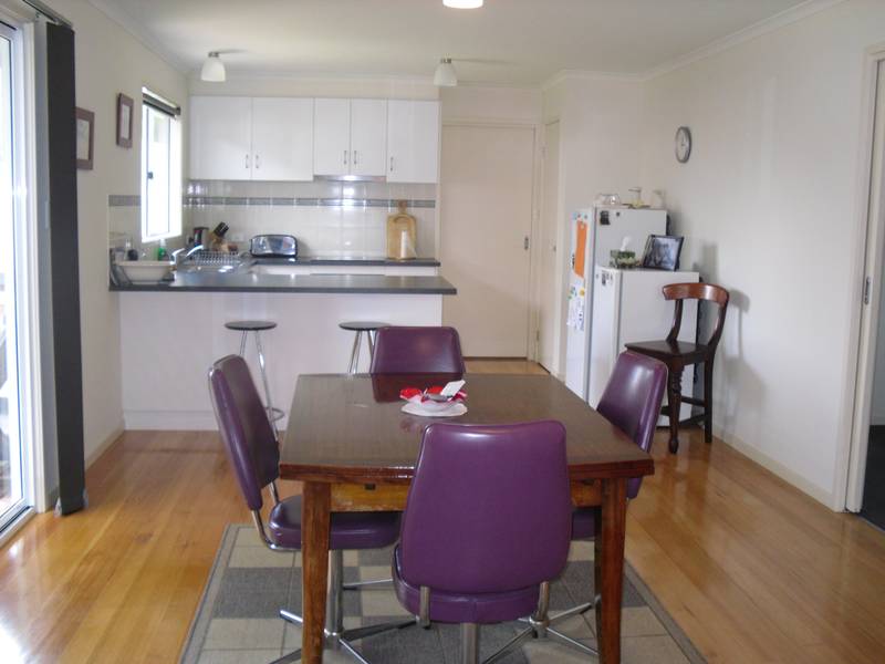 3 Bedroom Family Home! Picture 3