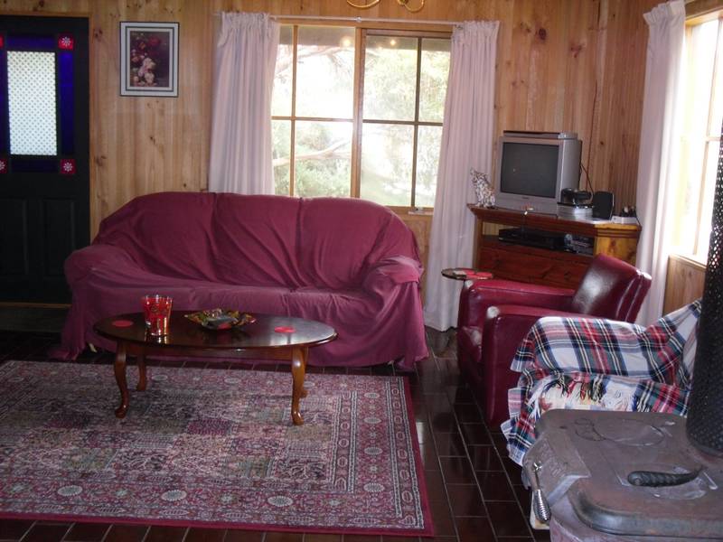 VENUS BAY RENTAL! Picture 3