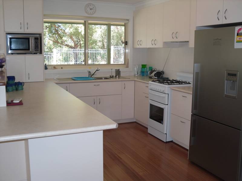 Brand new 3 bedroom home! Picture 2