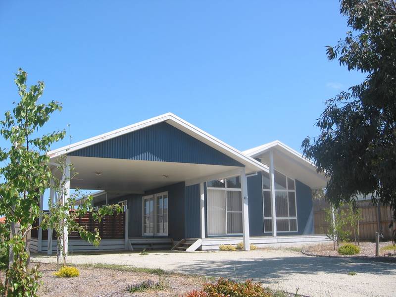 INVERLOCH, MAR10 PET FRIENDLY Picture 1