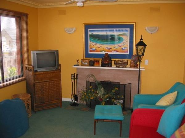 Central Living Picture 3