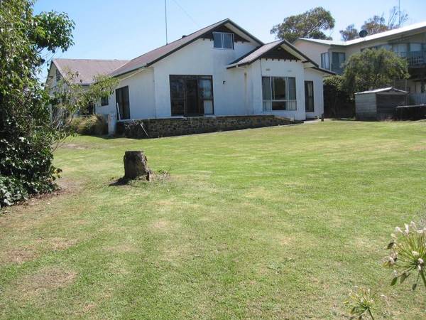 Inlet Location with Views!. Picture 2