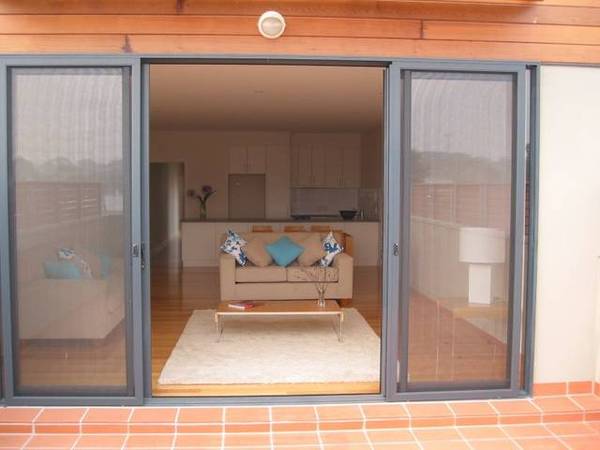 So Much Luxury... Picture 1