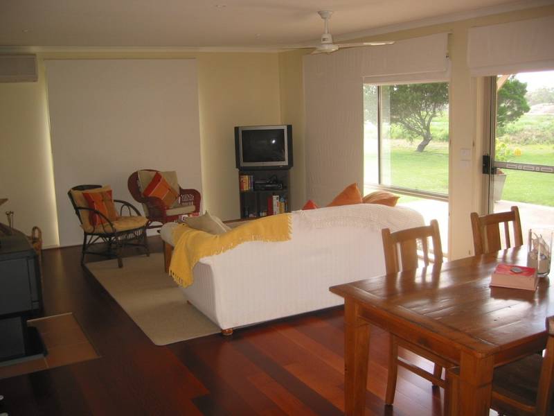 3 Bedroom Home! Picture 2