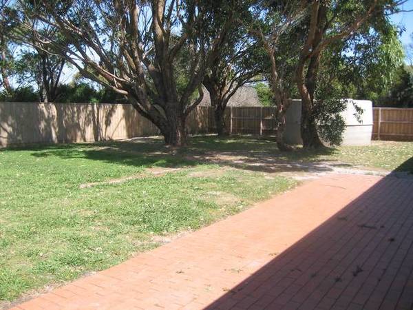 On The Edge!! Picture 3