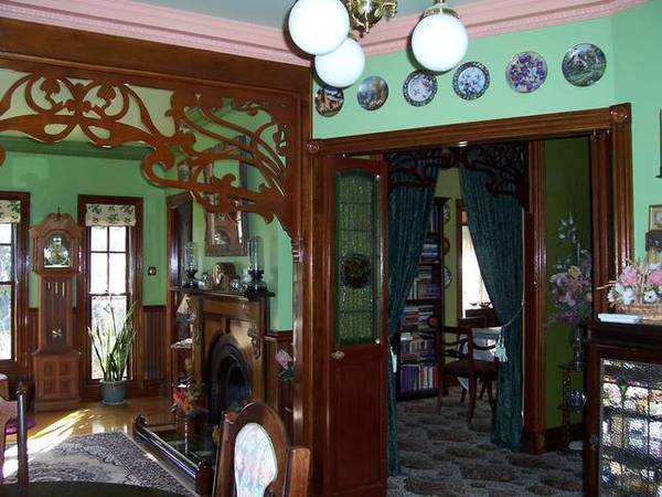 A magical reminder of an enchanting era... Picture 2