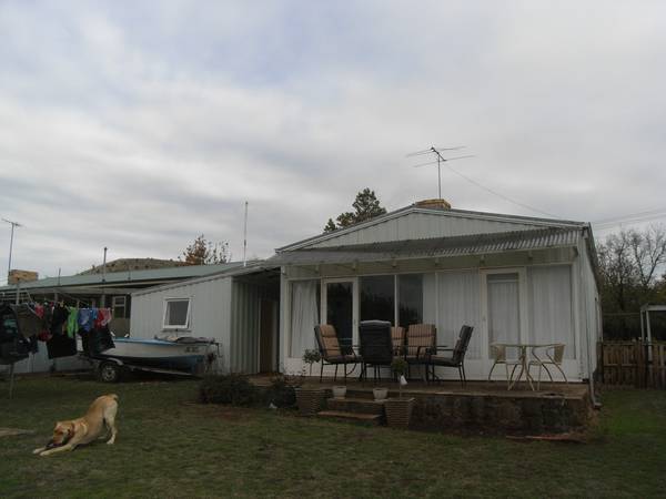 3 Bedroom family home with stunning rural views Picture 1