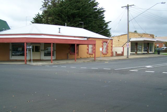 Commercial & Residential Complex Picture 2