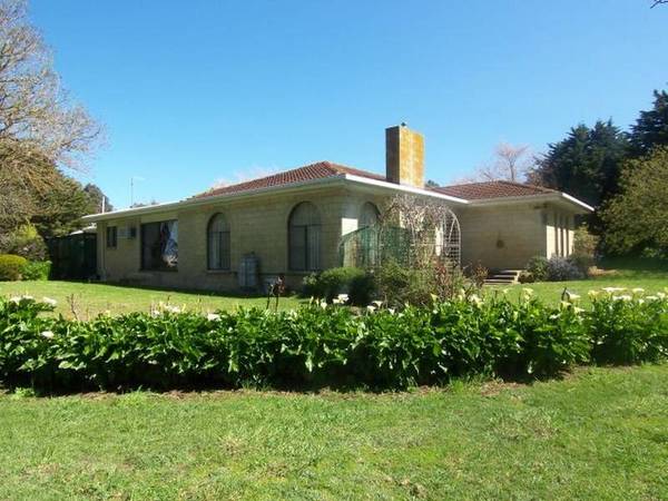 Peaceful - Private - Tranquil - 11.5 Acres Picture Peaceful - Private - Tranquil - 11.5 Acres Picture