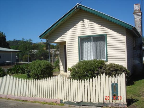 2 bedroom home Picture 1