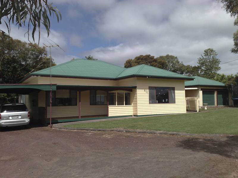 Enjoy the Best of Both Worlds Picture 1