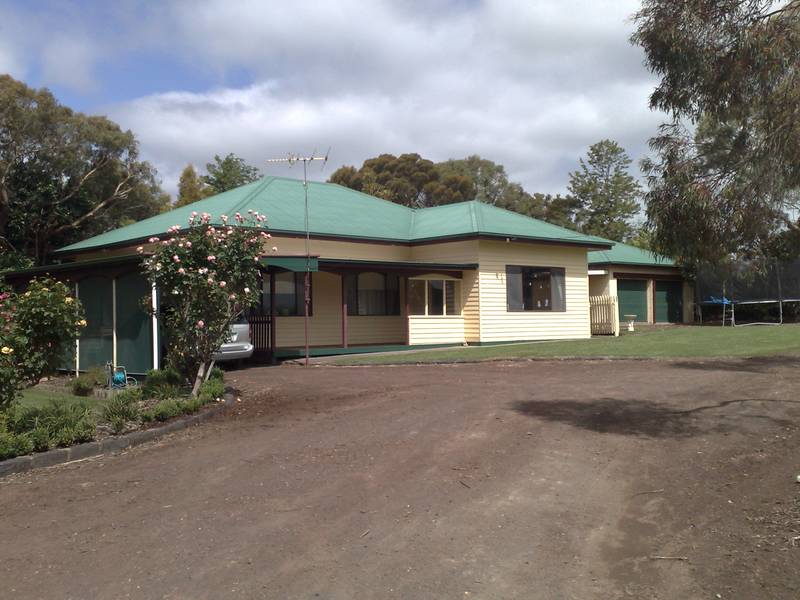 Enjoy the Best of Both Worlds Picture 2