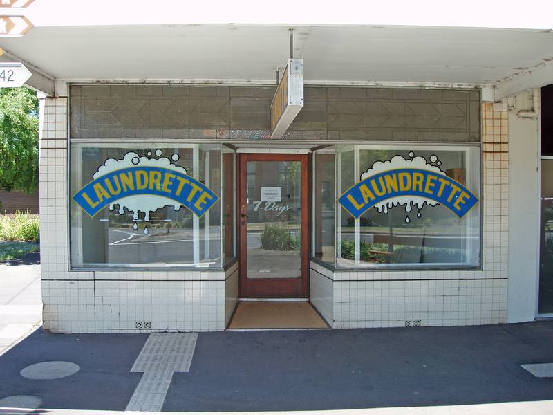 Best Retail Exposure In Town Picture 2