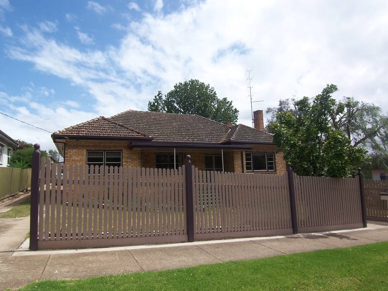 3 bedroom Home Picture 1