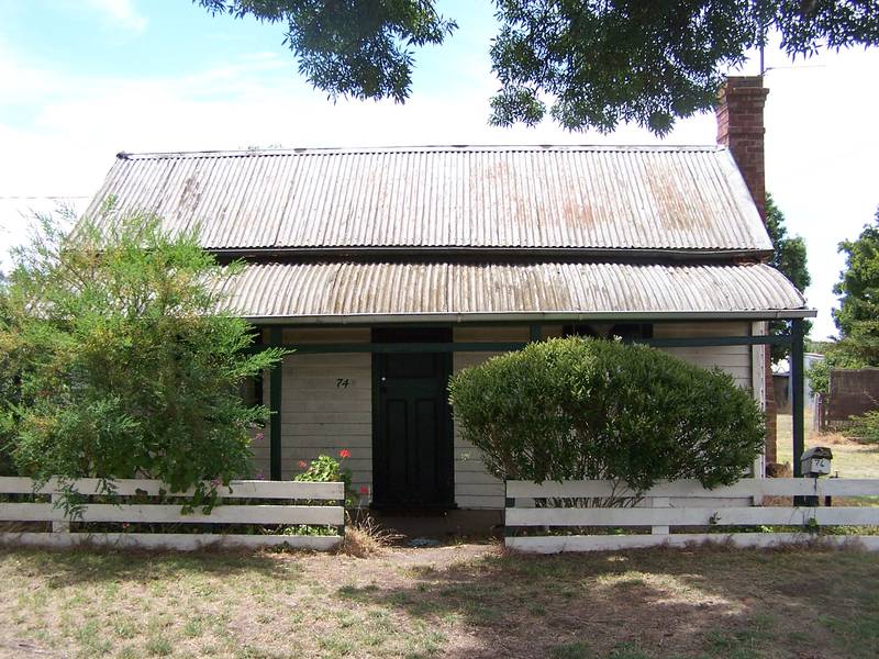 Priced To Sell!! Picture 3