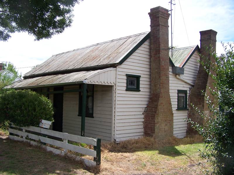 Priced To Sell!! Picture 2