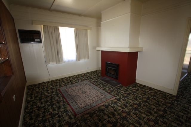 Attention Investors Picture 3