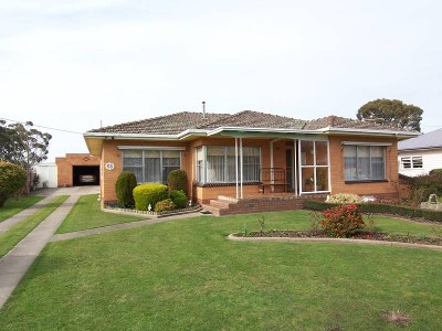 Immaculately Presented 4 Bedroom Family Home Picture Immaculately Presented 4 Bedroom Family Home Picture