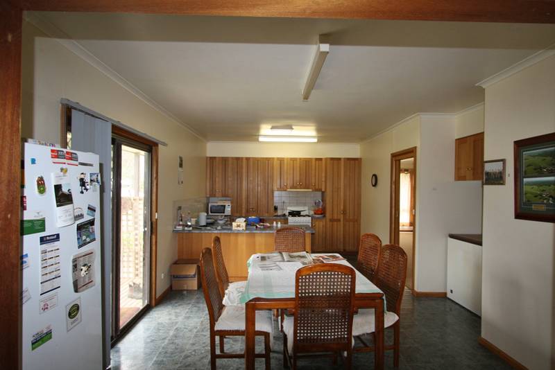 High Rainfall Dairy Farm Picture 2