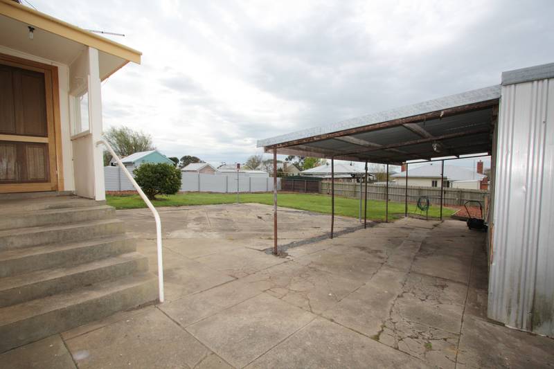 3 Bedroom house Picture 2