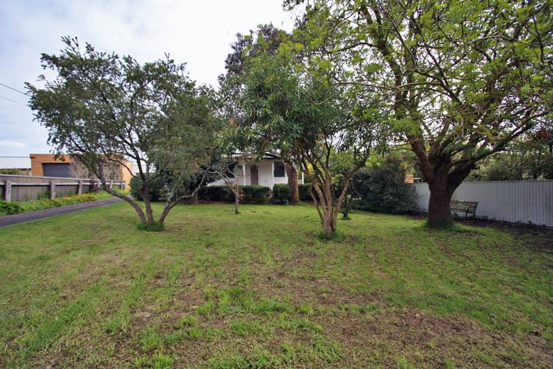 Invest Now & Renovate Later Picture 2