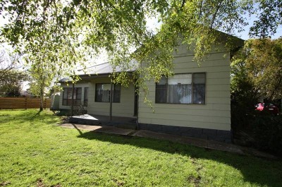 A Rare Find - 3 Bedroom home on 2 acres Picture