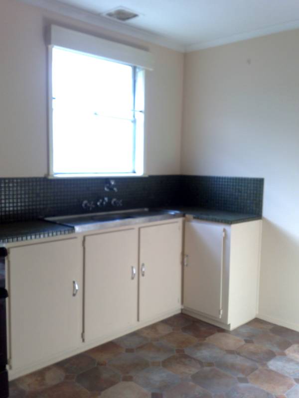 3 Bedroom home Picture 2