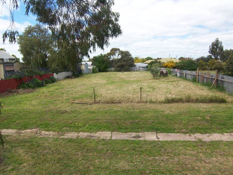 Centrally Located Residential Building Block Picture 1