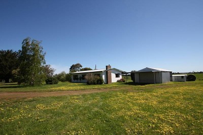 Farmlet - 46 Acres - 18.61HA Picture Farmlet - 46 Acres - 18.61HA Picture