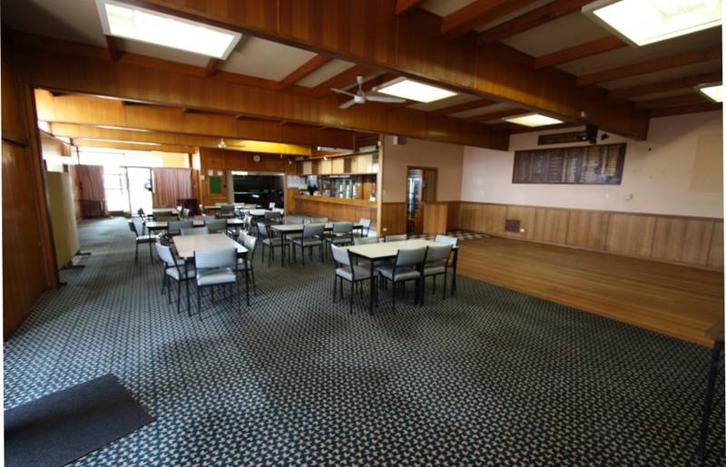 PRIME COMMERCIAL OPPORTUNITY Picture 3