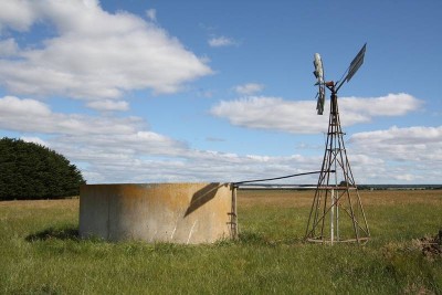 QUALITY LAND-TOP LOCATION Picture