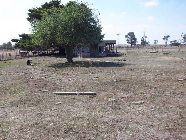 Vacant Building Block Picture 1