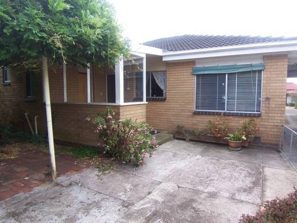 Attention all retirees! Picture 2