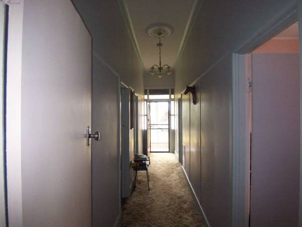 FIRST HOME BUYER OR INVESTOR Picture 3