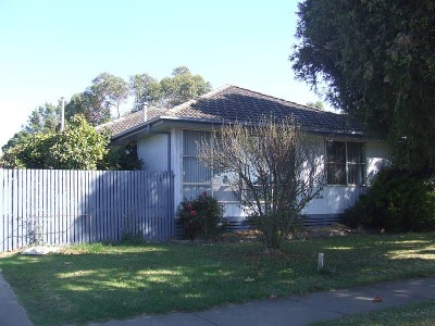 Brand New Carpet & Spacious! Picture Brand New Carpet & Spacious! Picture