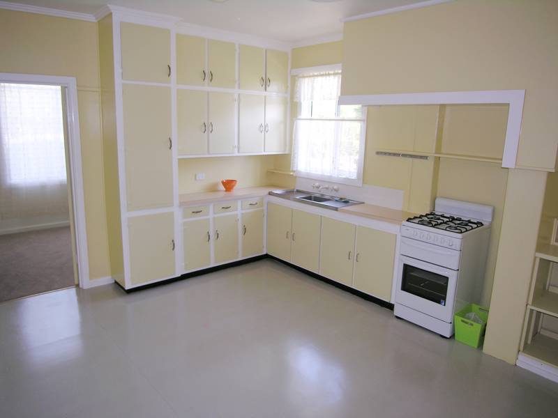 Renovated Throughout! Picture 2