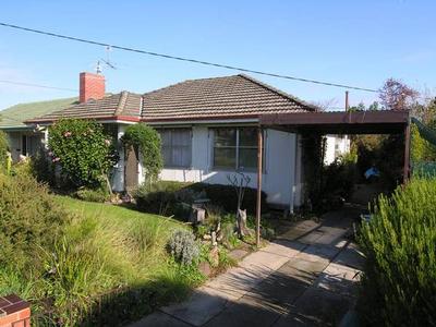 A GREAT FIRST HOME Picture