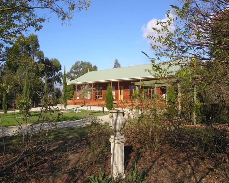 GRACE AND SPACE! Picture 1