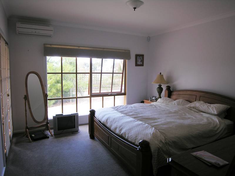 GRACE AND SPACE! Picture 3