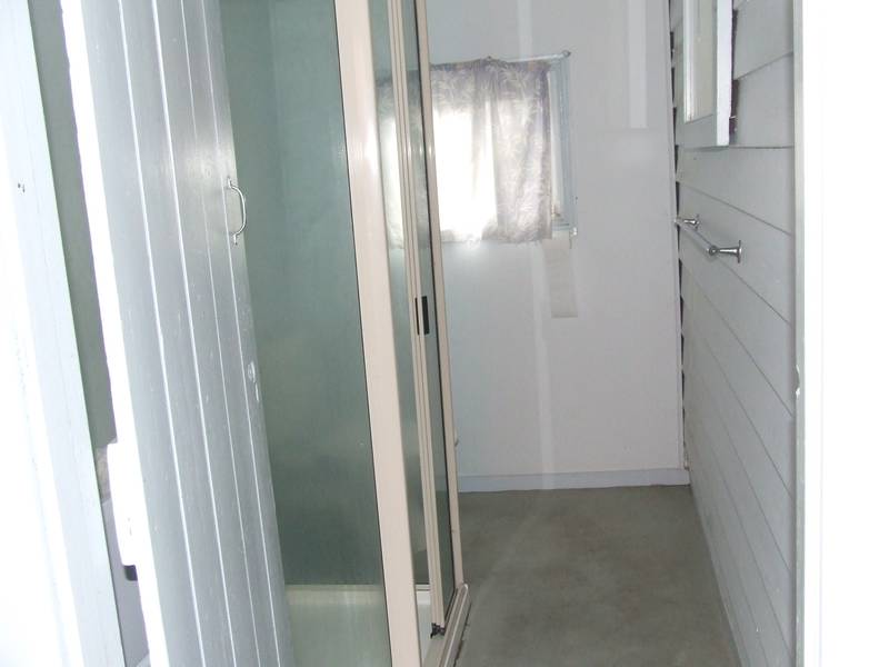 2 bedroom Home Behind Shop In Main Street! Picture