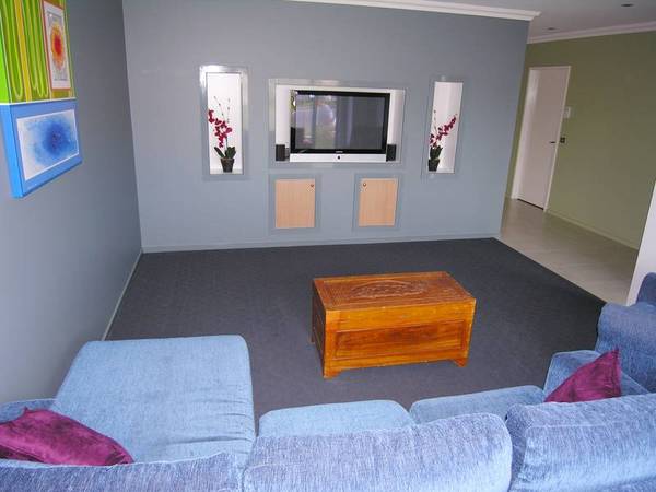 WHY BUILD, THIS IS AS NEW AND MUCH CHEAPER Picture