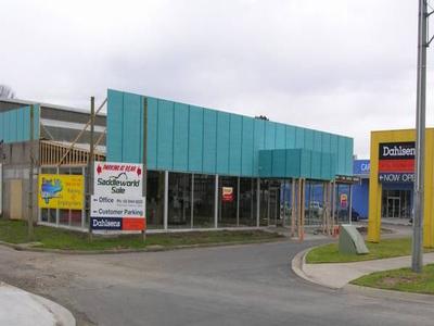 BUILDING WITH A BRAND NEW LOOK Picture