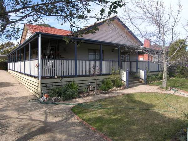 SUBSTANTIAL CHARACTER HOME IN MAFFRA Picture 1