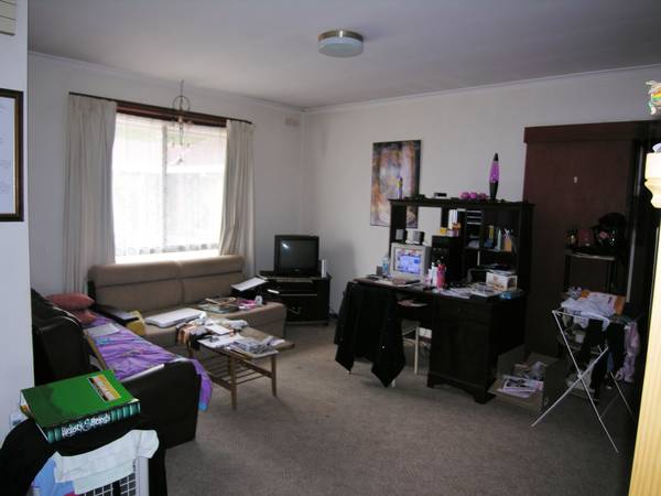 SPACIOUS SINGLE BEDROOM UNIT CLOSE TO CBD Picture SPACIOUS SINGLE BEDROOM UNIT CLOSE TO CBD Picture