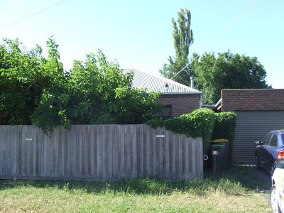 2 Bedroom home in Fantastic Location! Picture