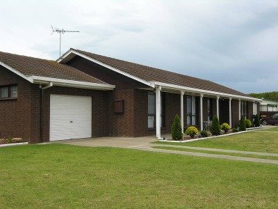 BE ON THE BEACH IN LESS THAN 2 MINUTES Picture